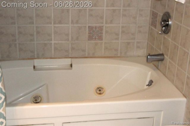 41784 Ladywood Drive, Northville, MI 48168