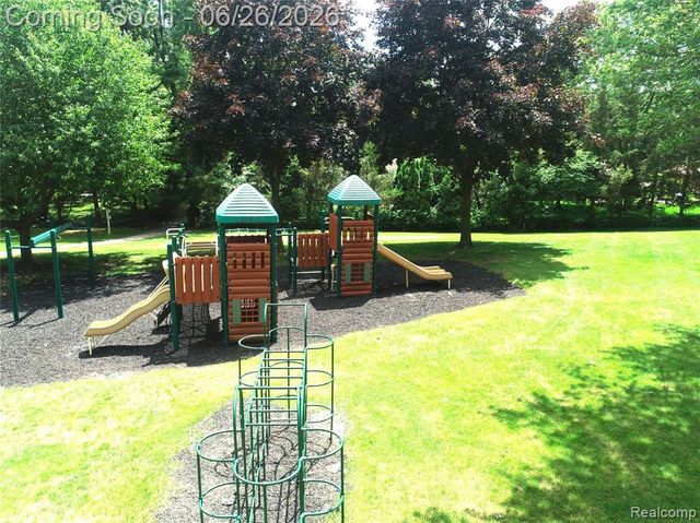 41784 Ladywood Drive, Northville, MI 48168