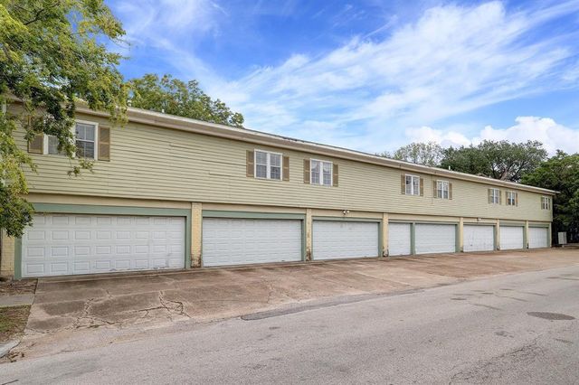 1603 Heights Boulevard 4, Houston, TX 77008