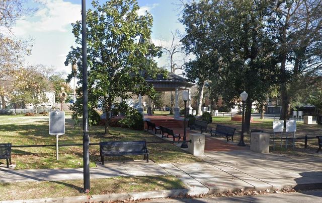 1603 Heights Boulevard 4, Houston, TX 77008