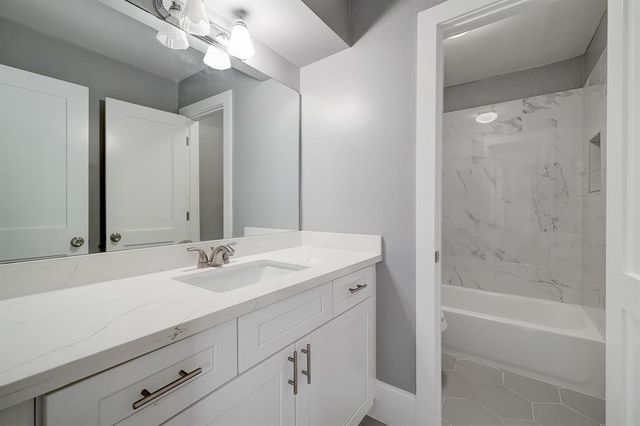 1603 Heights Boulevard 4, Houston, TX 77008