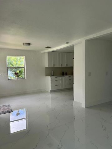 22115 SW 115th Avenue, Miami, FL 33170