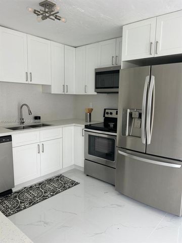 22115 SW 115th Avenue, Miami, FL 33170