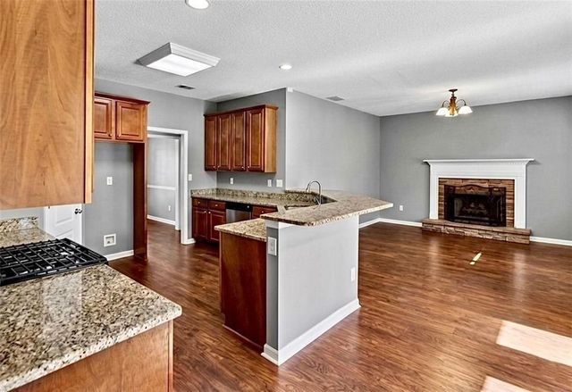 310 Persimmon Drive, Sharpsburg, GA 30277