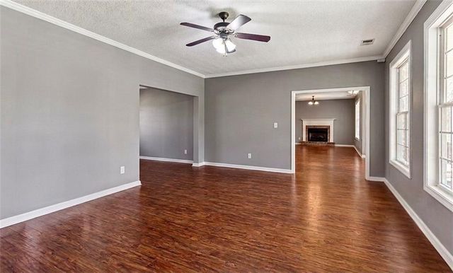 310 Persimmon Drive, Sharpsburg, GA 30277