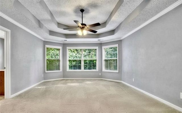 310 Persimmon Drive, Sharpsburg, GA 30277