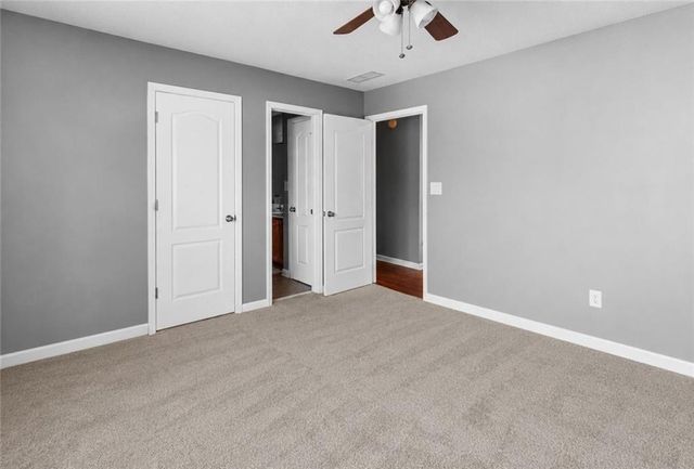 310 Persimmon Drive, Sharpsburg, GA 30277