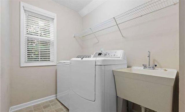 310 Persimmon Drive, Sharpsburg, GA 30277