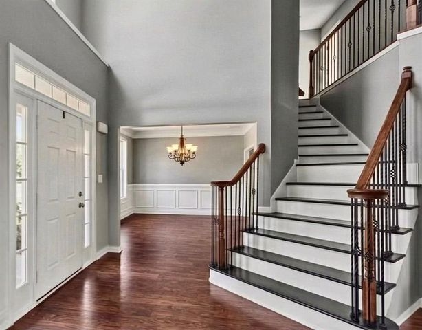 310 Persimmon Drive, Sharpsburg, GA 30277