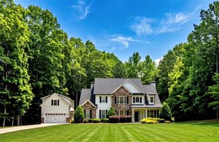 310 Persimmon Drive, Sharpsburg, GA 30277