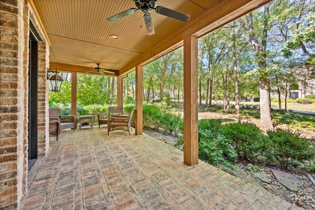 830 Simmons Court, Southlake, TX 76092