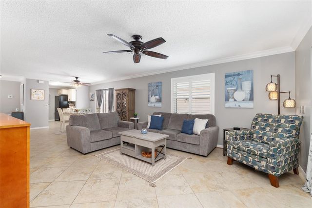 963 AVALON AVENUE, The Villages, FL 32159