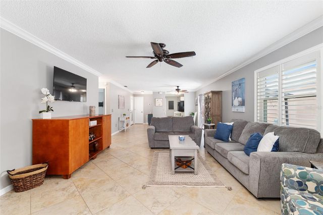 963 AVALON AVENUE, The Villages, FL 32159