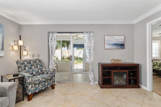 963 AVALON AVENUE, The Villages, FL 32159