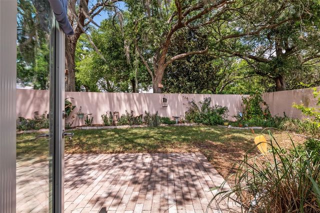 963 AVALON AVENUE, The Villages, FL 32159