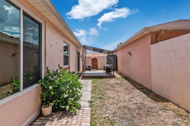 963 AVALON AVENUE, The Villages, FL 32159