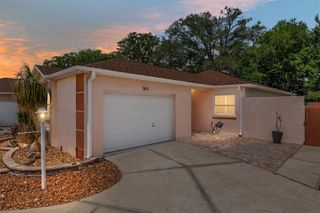 963 AVALON AVENUE, The Villages, FL 32159