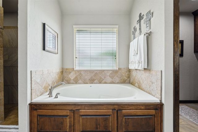 13040 NW 1st Terrace, Yukon, OK 73099