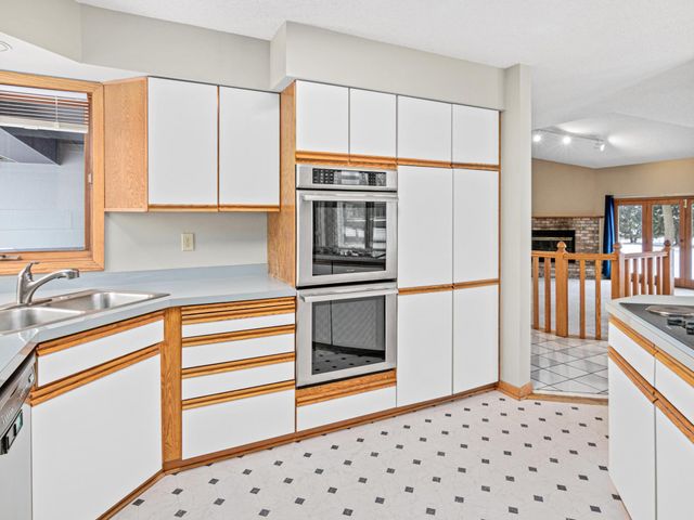 831 Windrow Drive, Little Canada, MN 55109