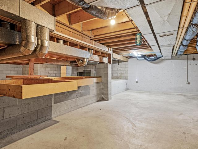 831 Windrow Drive, Little Canada, MN 55109