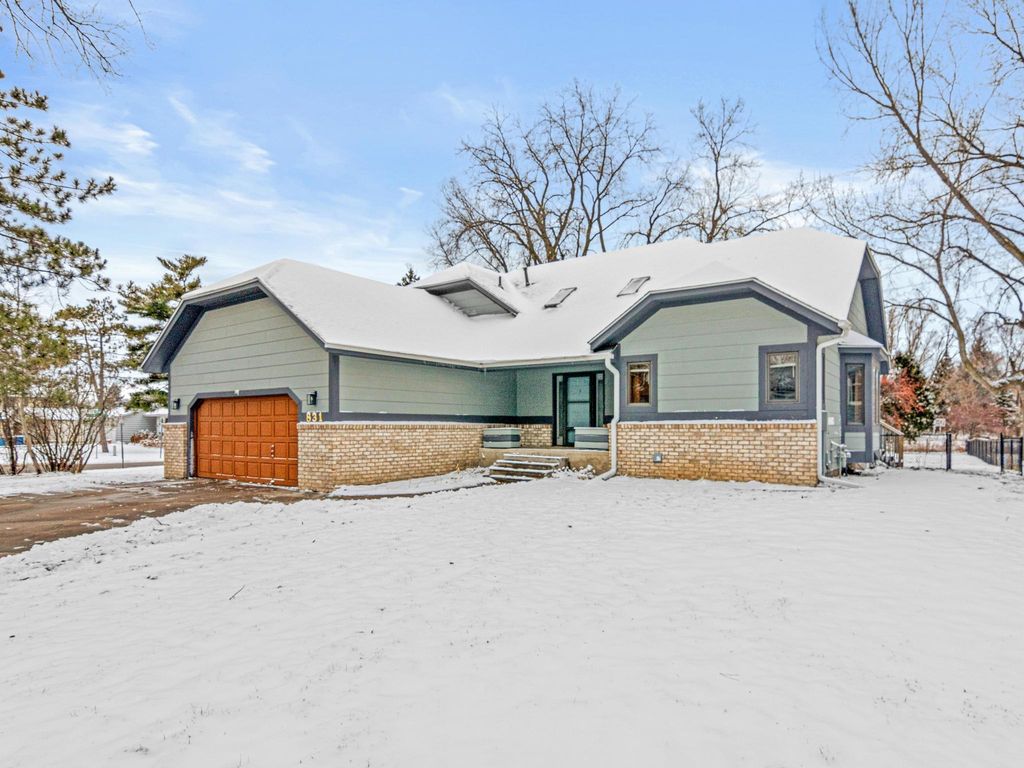 831 Windrow Drive, Little Canada, MN 55109