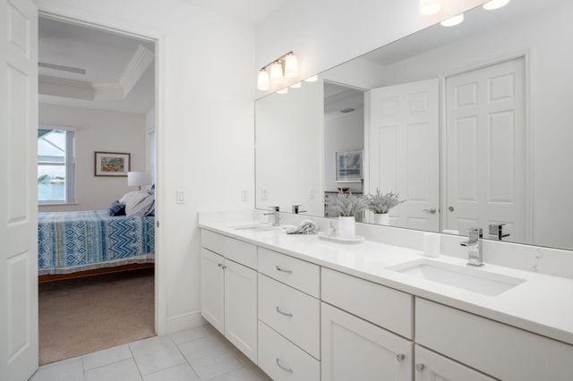 933 Yearling Trail, Sebastian, FL 32958