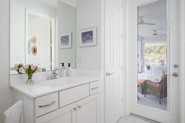 933 Yearling Trail, Sebastian, FL 32958