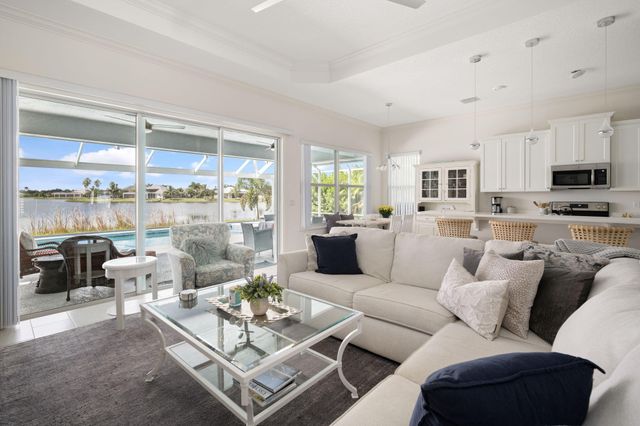 933 Yearling Trail, Sebastian, FL 32958