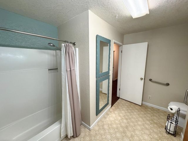 6425 Quartz Mine Rd, Mountain Ranch, CA 95246