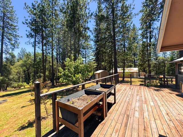 6425 Quartz Mine Rd, Mountain Ranch, CA 95246