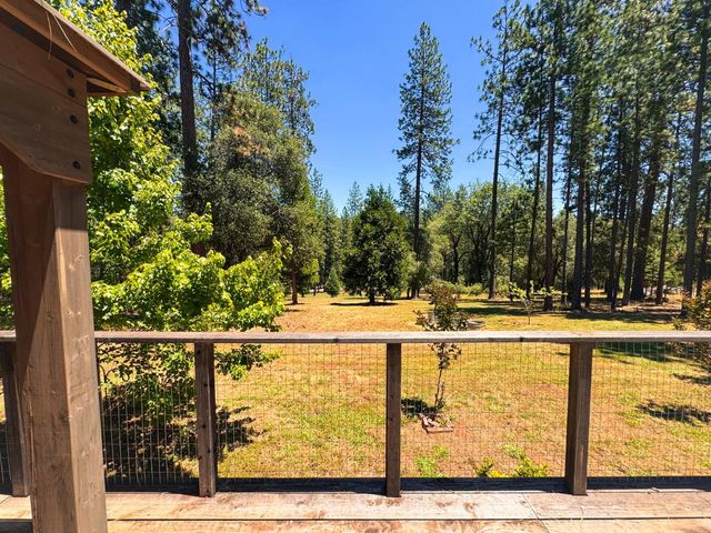 6425 Quartz Mine Rd, Mountain Ranch, CA 95246