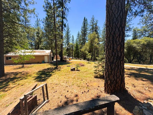 6425 Quartz Mine Rd, Mountain Ranch, CA 95246