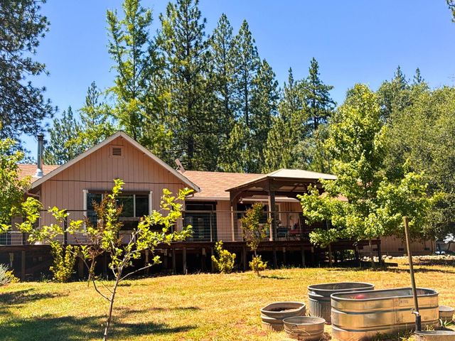 6425 Quartz Mine Rd, Mountain Ranch, CA 95246