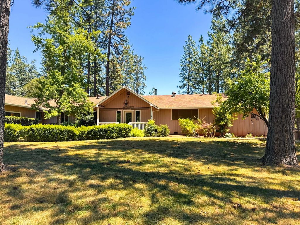 6425 Quartz Mine Rd, Mountain Ranch, CA 95246