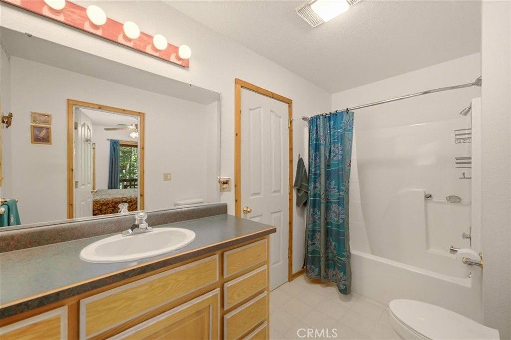 Image 17 of property listing at 20929 Fall Creek Rd, Castella, CA 96017