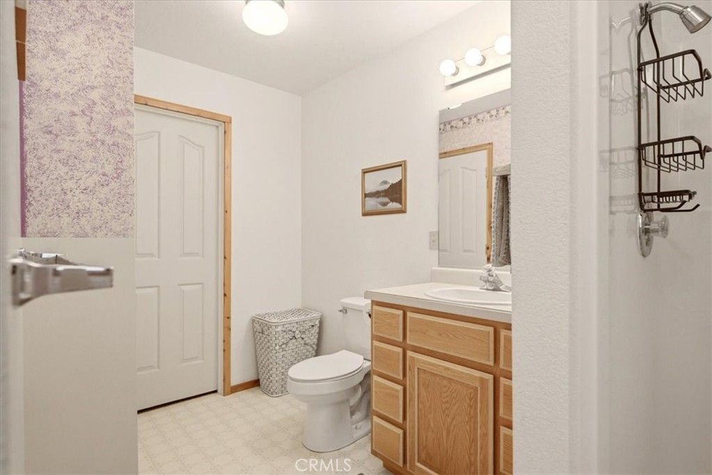 Image 20 of property listing at 20929 Fall Creek Rd, Castella, CA 96017