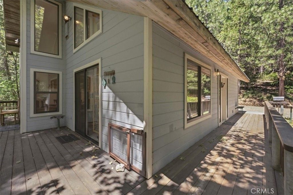 Image 2 of property listing at 20929 Fall Creek Rd, Castella, CA 96017