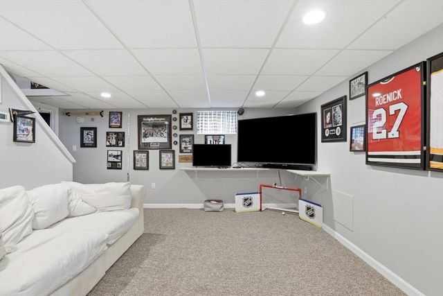 5 Linden Road, Peabody, MA 01960