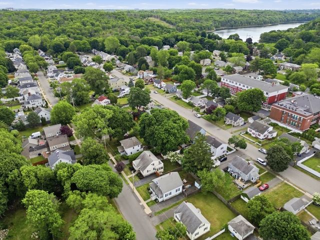 5 Linden Road, Peabody, MA 01960