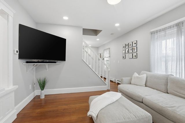 5 Linden Road, Peabody, MA 01960