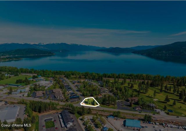 55 Carnelian Ave, Ponderay, ID 83852
