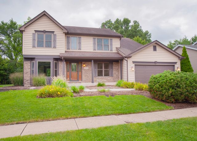 2705 Colonial Drive, Elgin, IL 60124