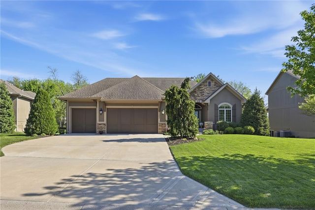 24087 W 121st Terrace, Olathe, KS 66062