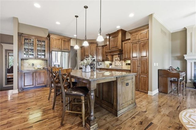 24087 W 121st Terrace, Olathe, KS 66062