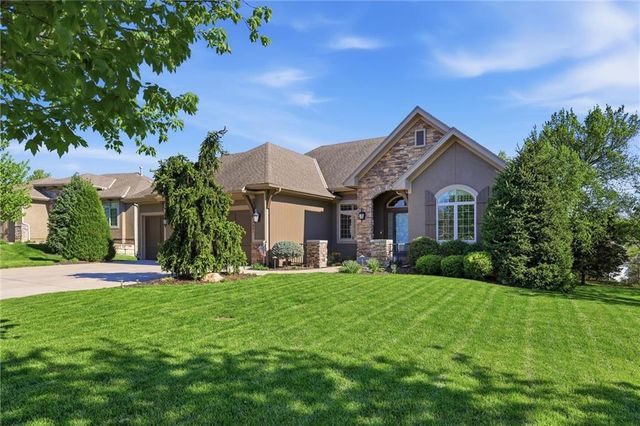 24087 W 121st Terrace, Olathe, KS 66062