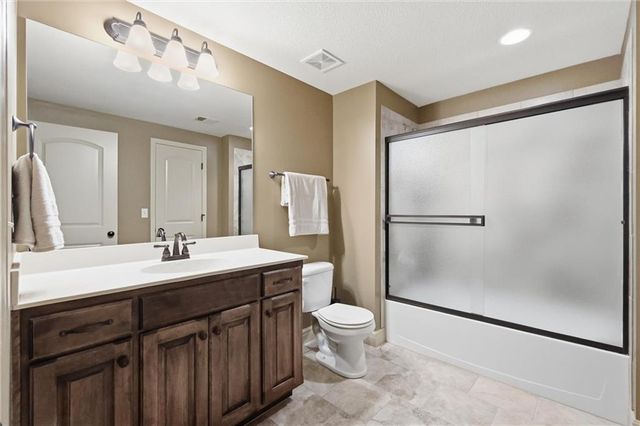 24087 W 121st Terrace, Olathe, KS 66062