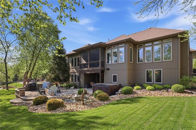 24087 W 121st Terrace, Olathe, KS 66062