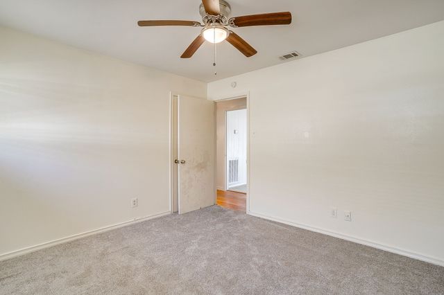 8830 Lapanto Lane, Dallas, TX 75227