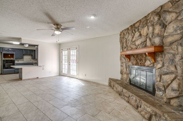 8830 Lapanto Lane, Dallas, TX 75227