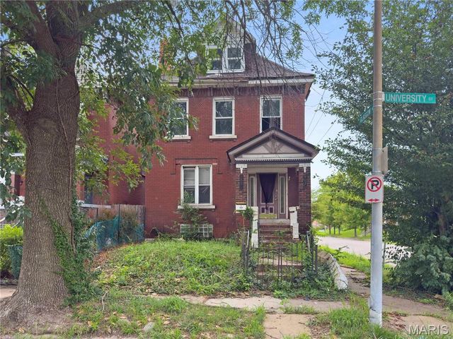 2901 University St., St Louis, MO 63107